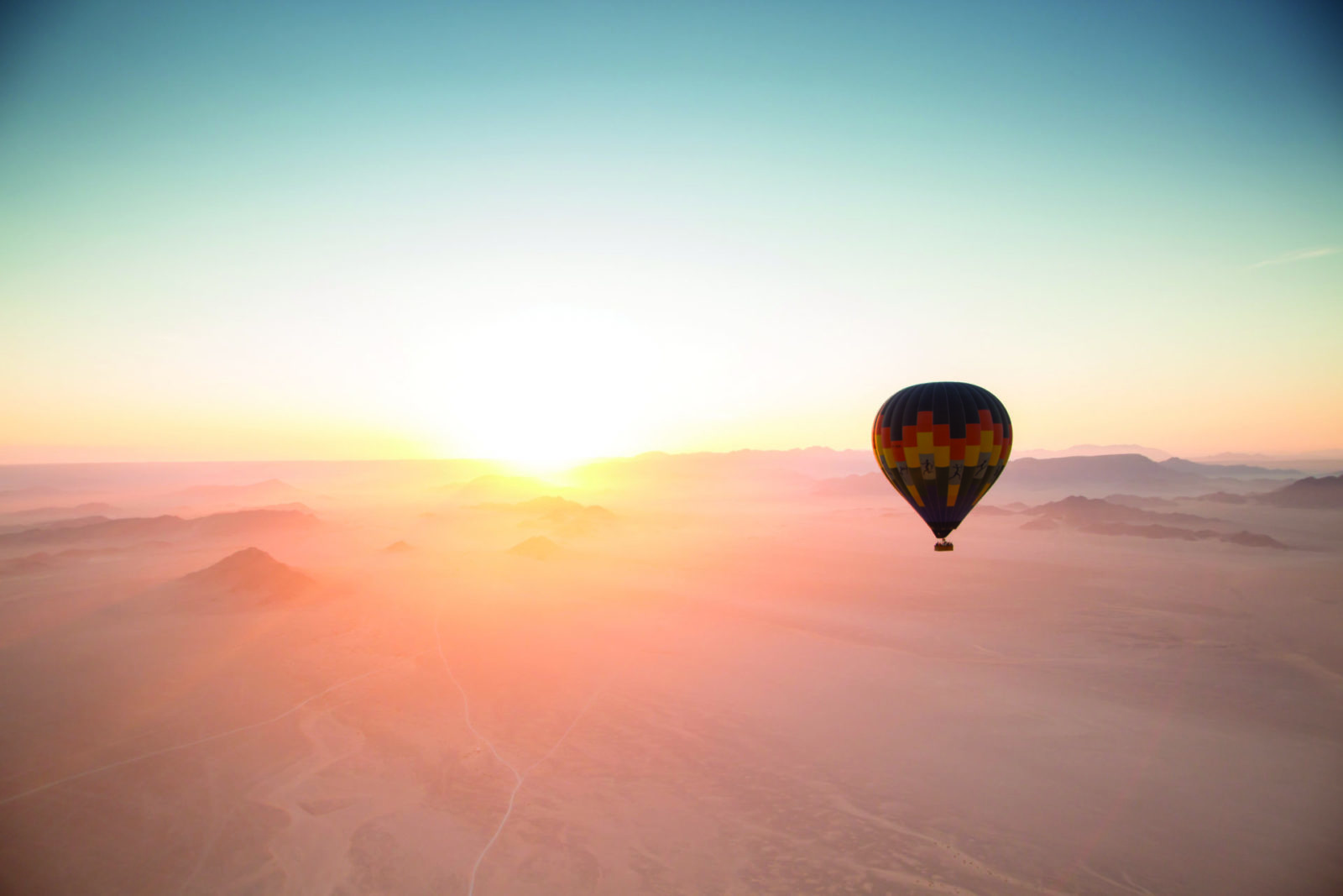 Hot Air Balloon Flight andBeyond Sossusvlei 1