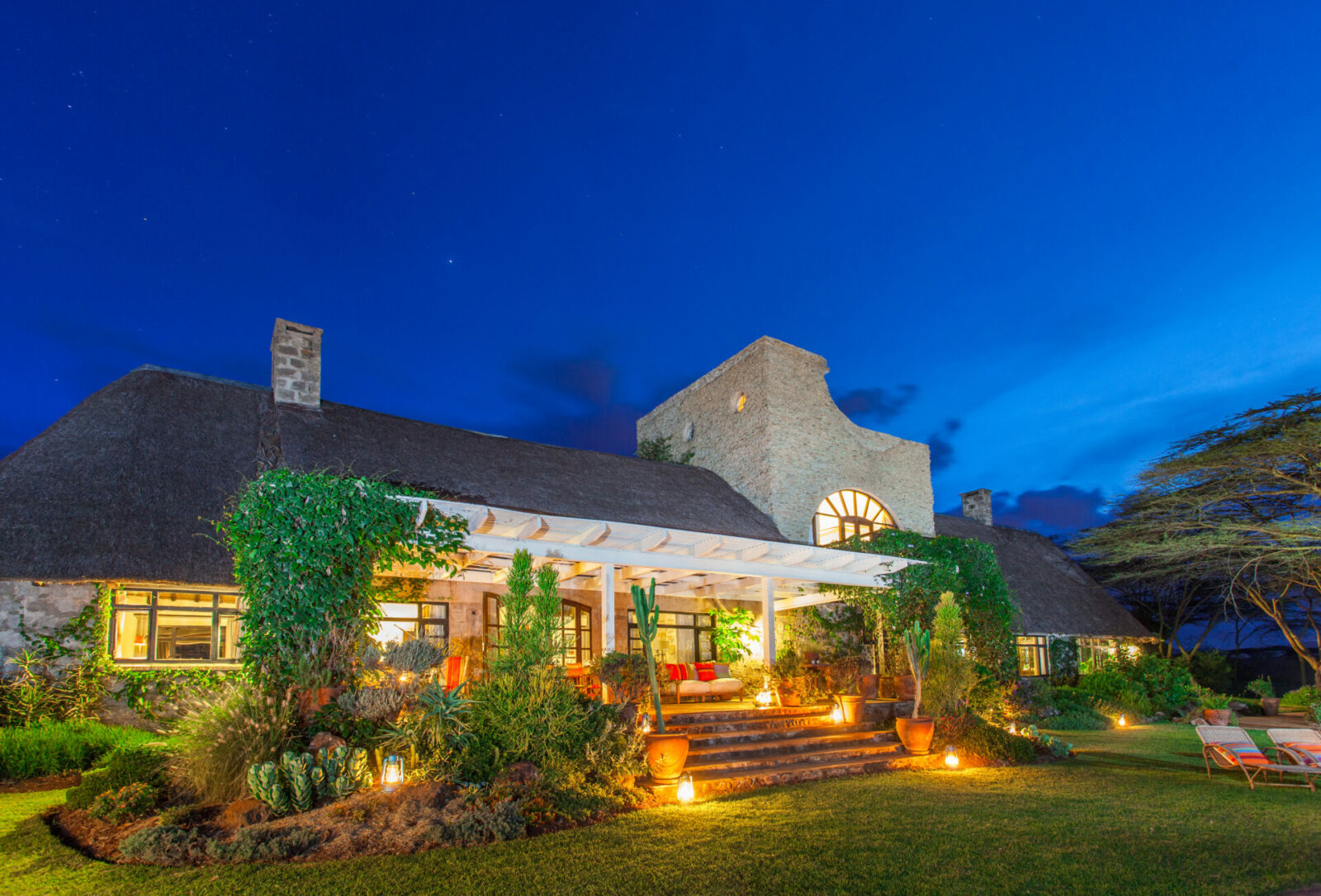 Ololo Lodge Main Lodge at Night