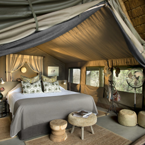 Tanda Thula Safari Camp bedroom